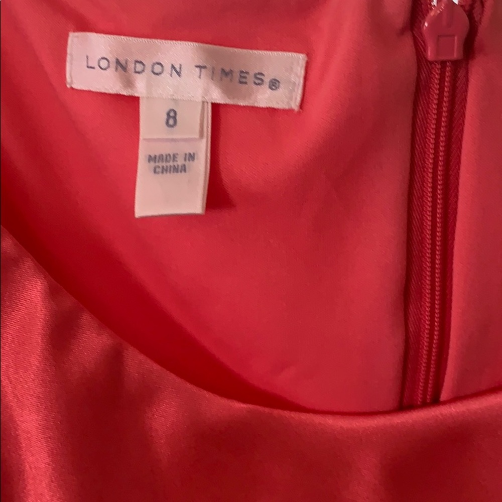 Pink dress - Picture 3 of 5